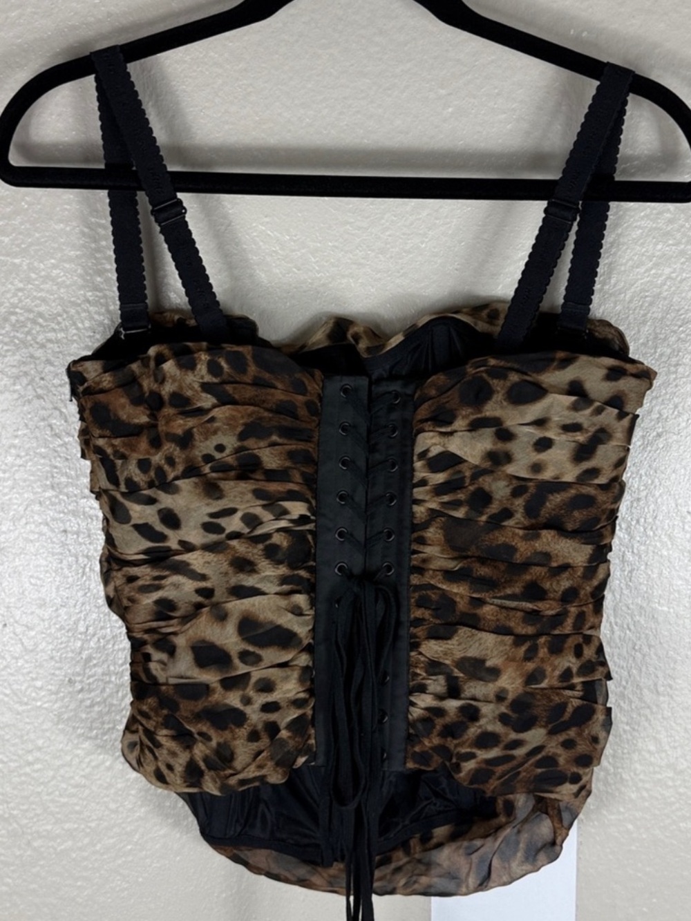 SKIMS x Dolce & Gabbana Leopard Romance Corset - Picture 6 of 7